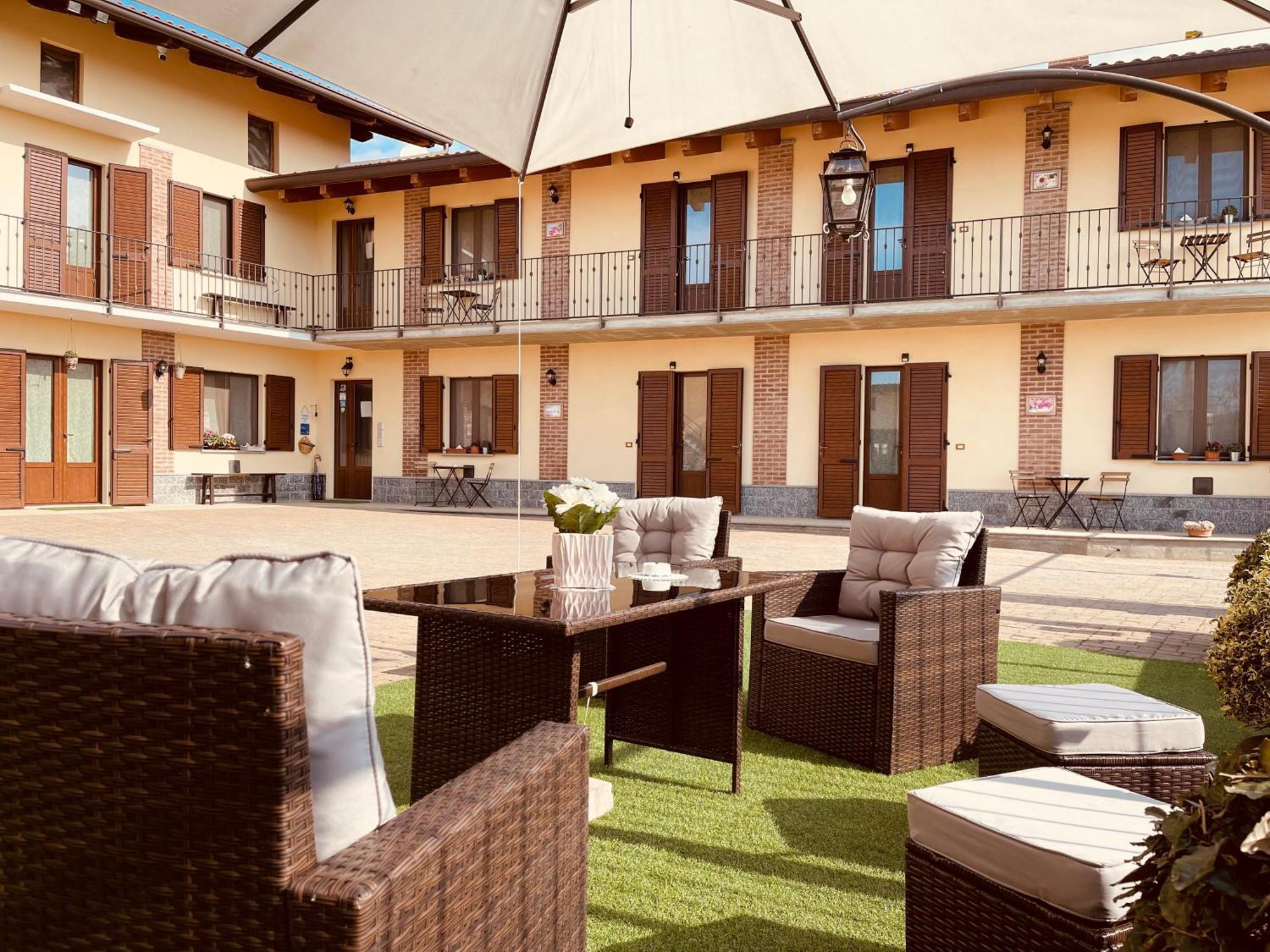 Agriturismo Cascina Mariale Albiano D'Ivrea Exterior photo